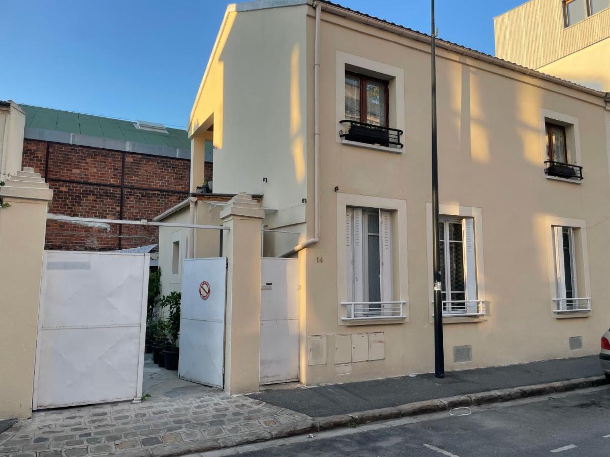 Agreable Appartement Dans Une Maison 생드니 외부 사진