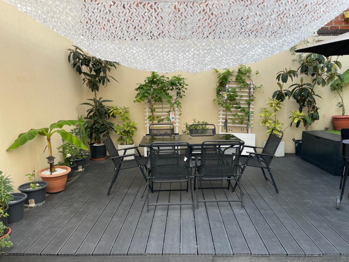 Agreable Appartement Dans Une Maison 생드니 외부 사진